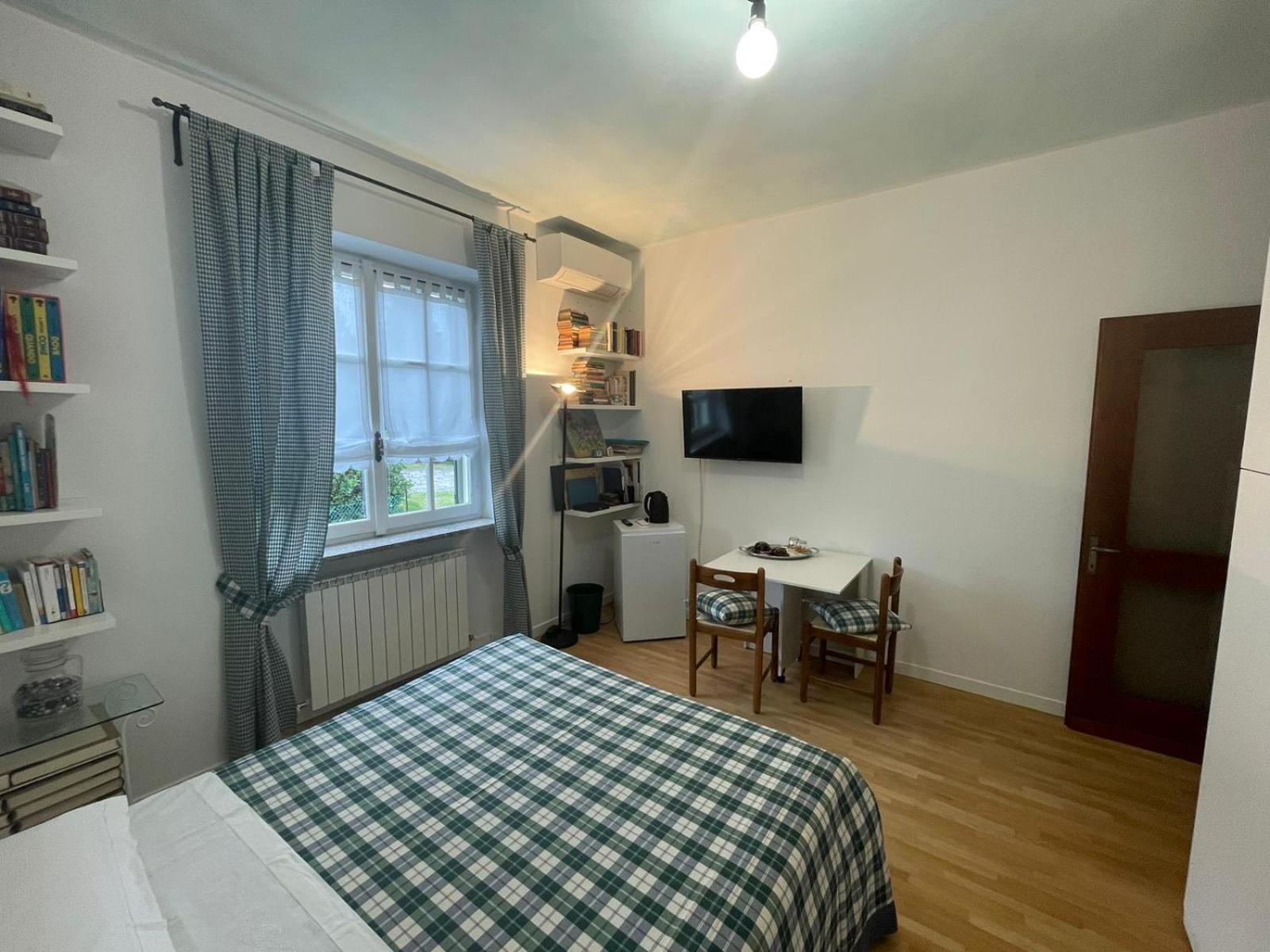 B&B Marilena Guanzate Exteriör bild